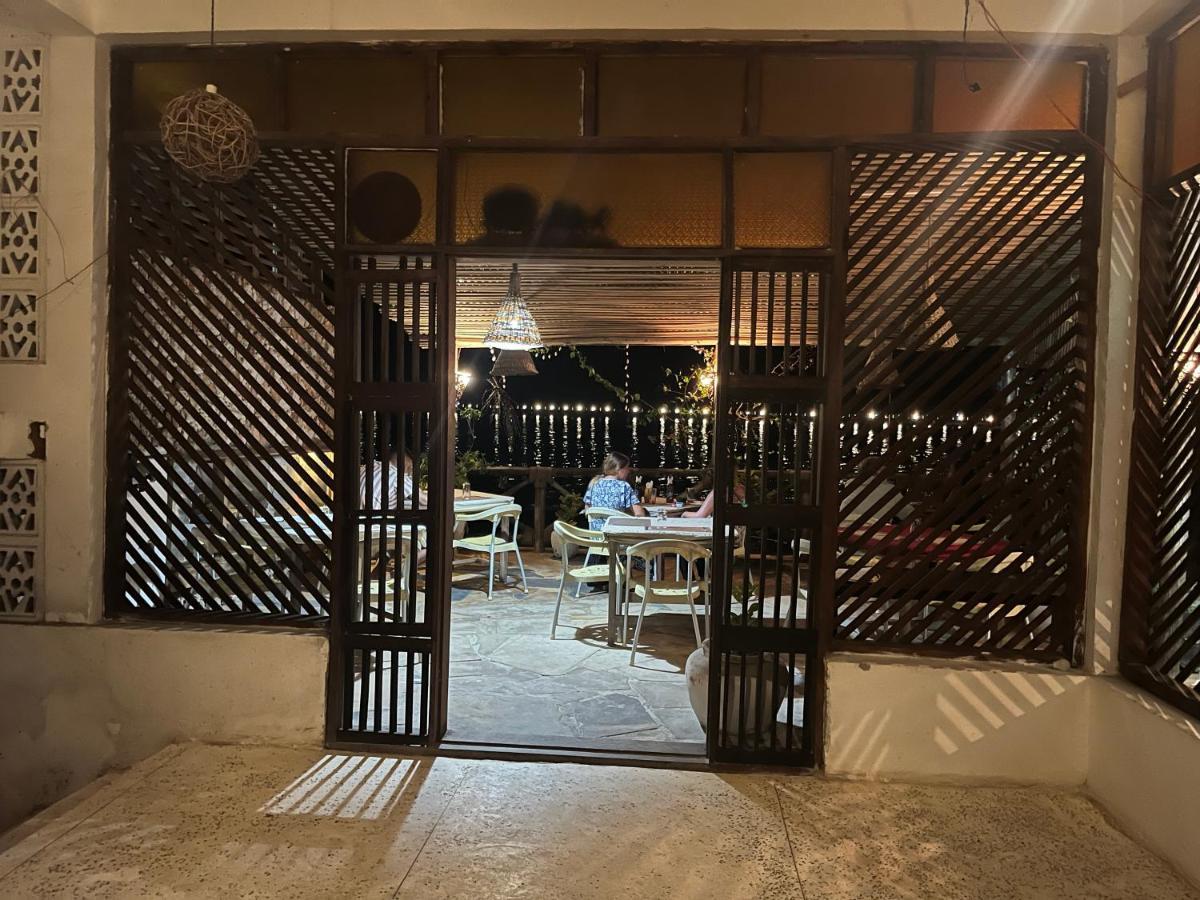Malcom Residence 2 Mdudu Mkubwa ภายนอก รูปภาพ