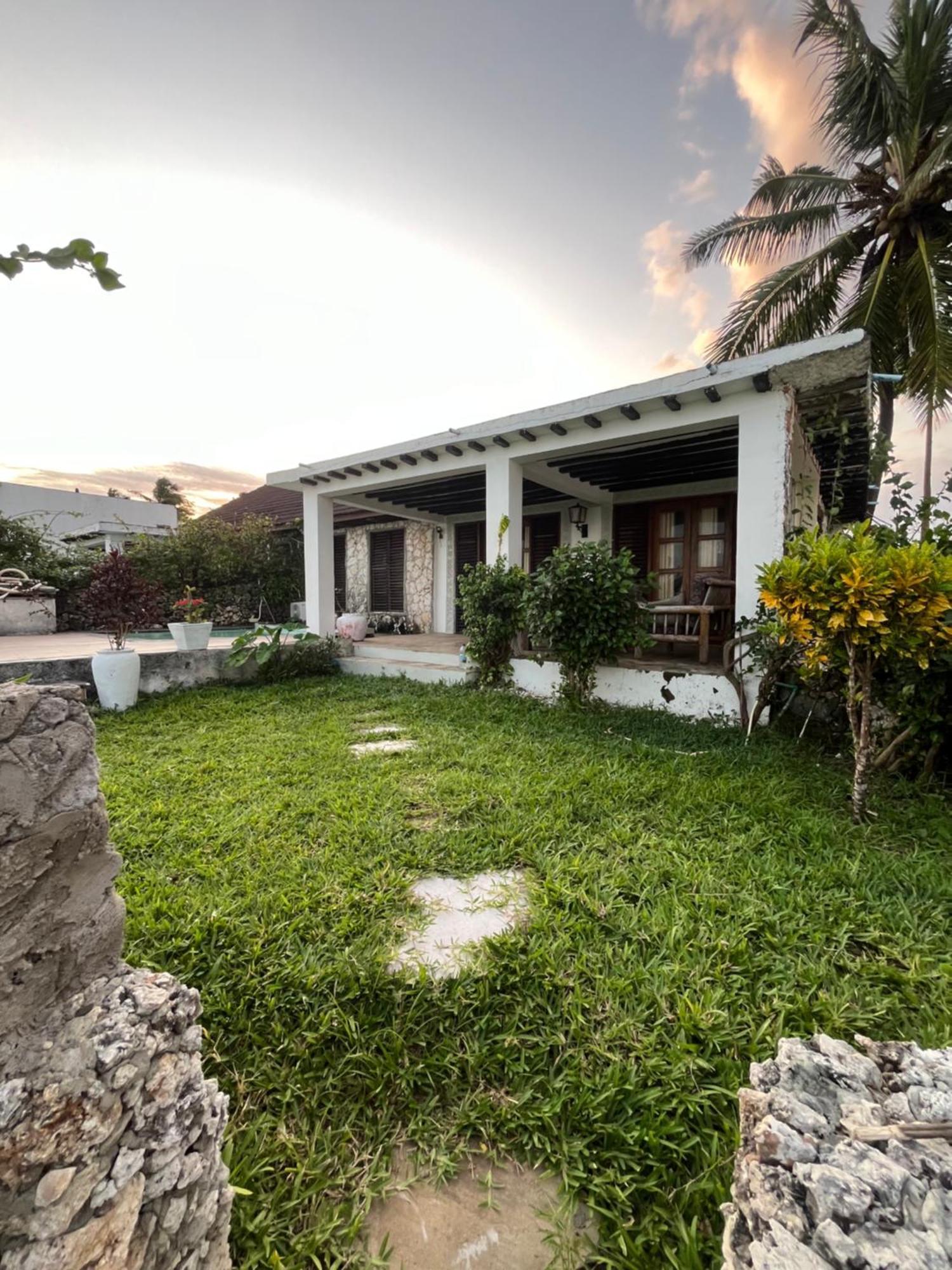 Malcom Residence 2 Mdudu Mkubwa ภายนอก รูปภาพ